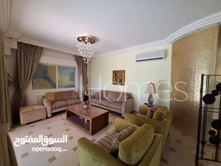  3 شقة طابق اول للبيع في الدوار الرابع بمساحة بناء 180م