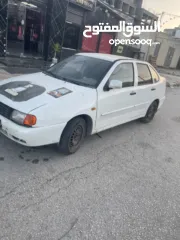  1 فلوكسفاجن بورا Bora