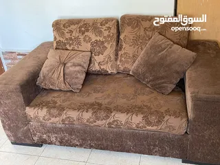  2 طقم كنب 9 مقاعد لا يشكو من شي للبيع