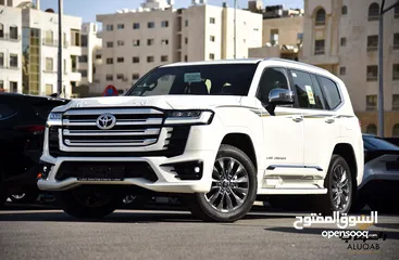  4 تويوتا لاندكروز VX 2024 لون ابيض عداد زيرو كفالة الشركة