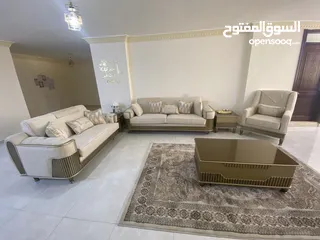  2 غرفة ضيوف وطقم سفرة 8 مقاعد