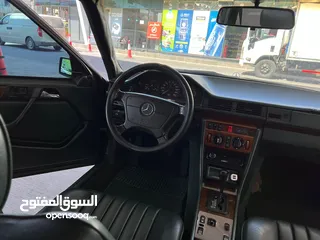  18 مرسيدس E300 للبيع بحاله جيده