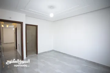  12 شقه  مميزه 115متر موقع استراتيجي بين الجبيهه و ضاحية الرشيد للبيع من المالك كاش او اقساط