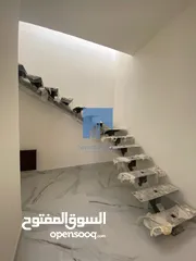  3 شقة فاخرة للبيع في الكرسي - قرب المخابرات طابق ثالث 210م مع روف دوبلكس 140م لم تسكن