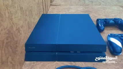  1 بلايستيشن 4 بحالة الوكالة