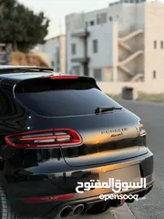  11 Porsche MACAN S 3.0 turbo