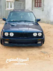  16 BMW_e30_1990