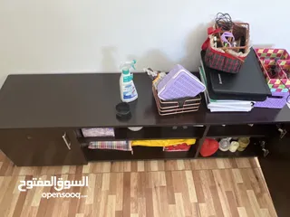  3 طاولة تلفزيون