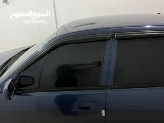  7 كيا سيفيا لون ازرق ميتالك نظيفه مع جنط 15 مميز كاوشوك وكاله غرفه نطيفه بطاريه جديده لسى كفالتها معها
