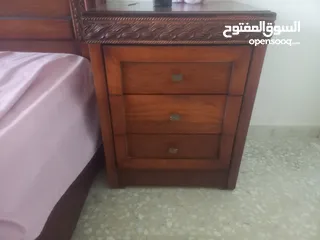  6 غرفة نوم أمريكي كامل بحالة ممتازه.... للتواصل