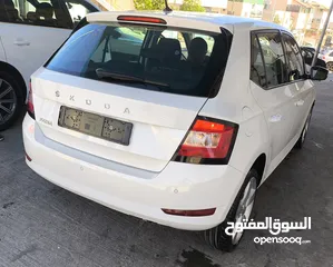  6 Skoda Fabia 2021 full loaded