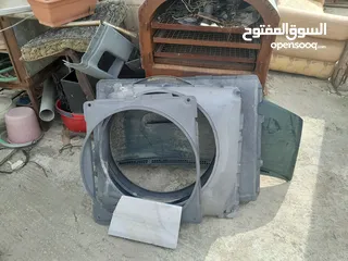  4 قطع شاحنات مرسيدس اصلي  للبيع