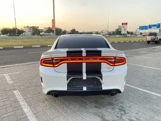  9 Dodge Charger RT Hemi 2019 white