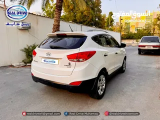  4 HYUNDAI TUCSON 4WD  Model : 2015  Engine: 2.4L  4 Cylinder  Colour-White