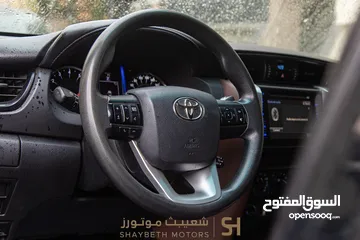  12 Toyota Fortuner 2018