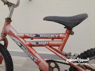  1 دراجه هوائيه نوع ROCKYمن النوع الثقيل