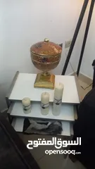  7 طقم سيرفس طاولات طقمين كل طقم 3 طاولات و10 قطع برادي وطاولتين نص وطالة تلفزيون وديكور