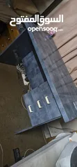 1 خزانة شباب مع مكتب بحالة جيدة