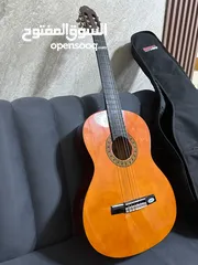  9 جيتار Valencia CG160 جديد غير مستعمل مع شنتة وريشة وآلة دوزان الاوتار كلو مع تشطيب لامع طبيعي للخشب