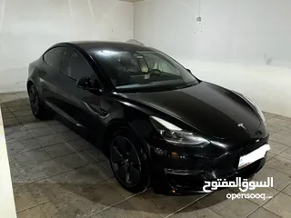  10 Tesla model 3