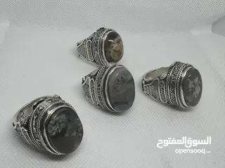  30 بسم لله الرحمن الرحيم  خواتم فضه احجار اصليه صياغة البحرين صياغة الوليف