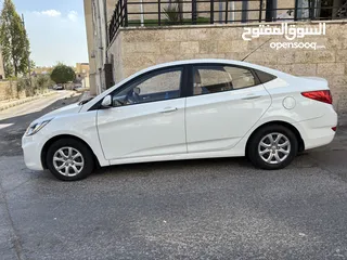  3 Hyundai Accent هونداي اكسنت 2015 ماشيه 33 الف كيلومتر فقط