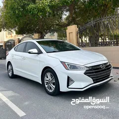  4 Hyundai Elantra 2.0