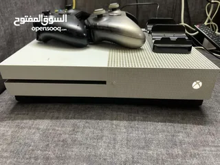  3 Xbox One s