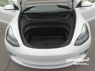  12 تيسلا 2023 MODEL 3 حرة