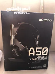  1 سماعة رأس لاسلكية A50 من ASTRO Gaming A50 + Base Station Gen 4 - متوافق مع PS5 وPS4 وpc