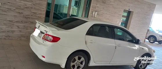  5 بدل مع سيارة تايوتا راف فود مديل 2013