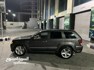  13 جيب شيروكي همي 5700 v8 موديل 2005