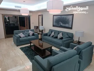  1 شقة ارضية فاخرة للايجار اليومي والاسبوعي غرفتين نوم في شارع المدينة المنورة
