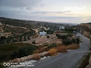  1 قطعة ارض مميزة في صوريف ابوشوك واصل كهرباء +زفتة (يمكن التبديل على شقة في مدينة الخليل)