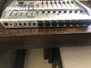  3 Zoom R24 Multitrack Recorder, mixer and drum machine