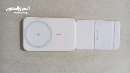  4 iPhone wireless charger Anker brand