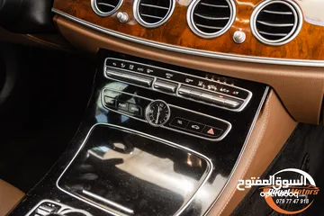  22 Mercedes E350e Plug in hybrid Amg kit Night Package 2019