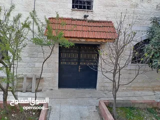  7 منزل للبيع في العلكوميه خلف مسجد صلاح الدين