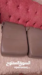  2 كراسي للبيع