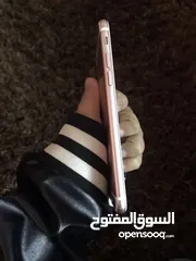  3 ‏iPhone 6s 128 جيجا بطارية 100 مغير الجهاز بحالة الوكالة ثلاث كفرات مع شاحن￼