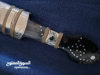  6 خناجر فريده مشغوله يدويا عاج مطعم فضة وفولاذ الله يبارك