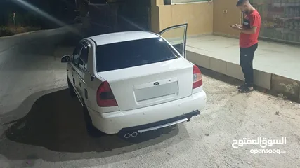  3 هونداي فيرنا 2002 اوتوماتيك