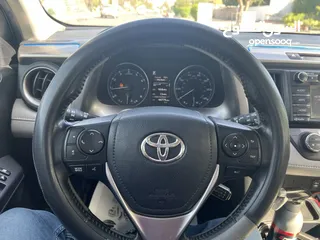  7 Toyota Rav4  Xle Adventure 2018