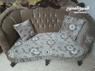  1 غرفة ضيوف للبيع 9 مقاعد