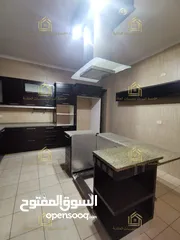 7 شقة سوبر ديلوكس - خلدا - 4نوم ماستر - 250م - إطلالة مميزة - قرب الخدمات العامة