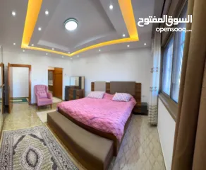  18 روف للايجار مفروش بالكامل اطلالة رائعة وموقع استراتيجي في اجمل مناطق البيرة