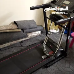  3 جهاز رياضة للمشي تريدميل بحالة ممتازة جدا للبيع