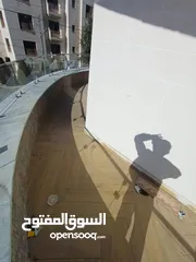  13 شقة فاخرة لم تسكن بعد