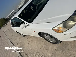  2 للبيع افالون 2004بحاله جيده