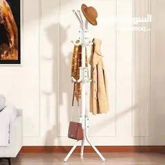  1 شماعة الملابس الكلاسيكية معدن ثقيل مطلي ضد الصدأ والتآكل تصميم راقي يوفر ترتيب وأناقة بزاوية بيتك